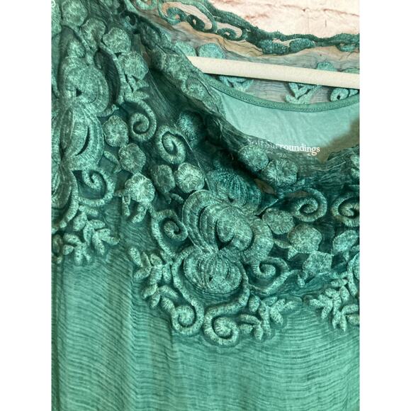 Soft Surroundings Silk Tunic Top Womens Petite Large Green Crinkled Embroidery - Picture 2 of 15
